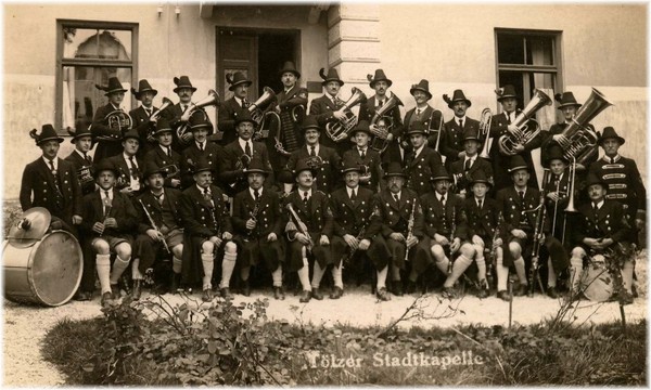 Die Tölzer Stadtkapelle zur Gründung 1924 ©Quelle Stadtarchiv Bad Tölz